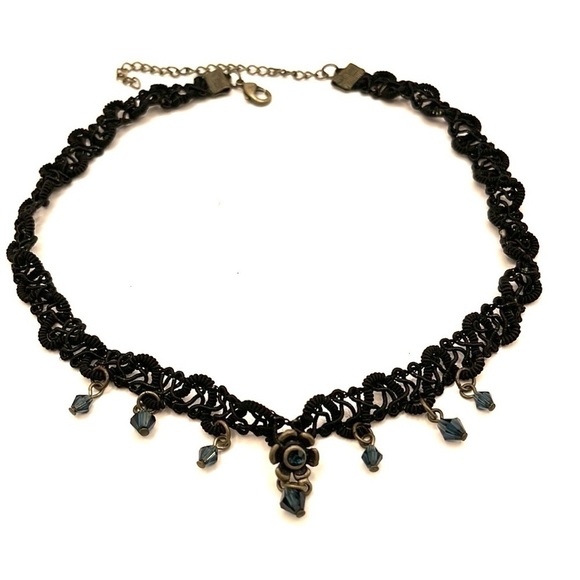 Romantic Black Lace Choker with Blue Faceted Beads. Flower in center Lace Gothic - Picture 2 of 11